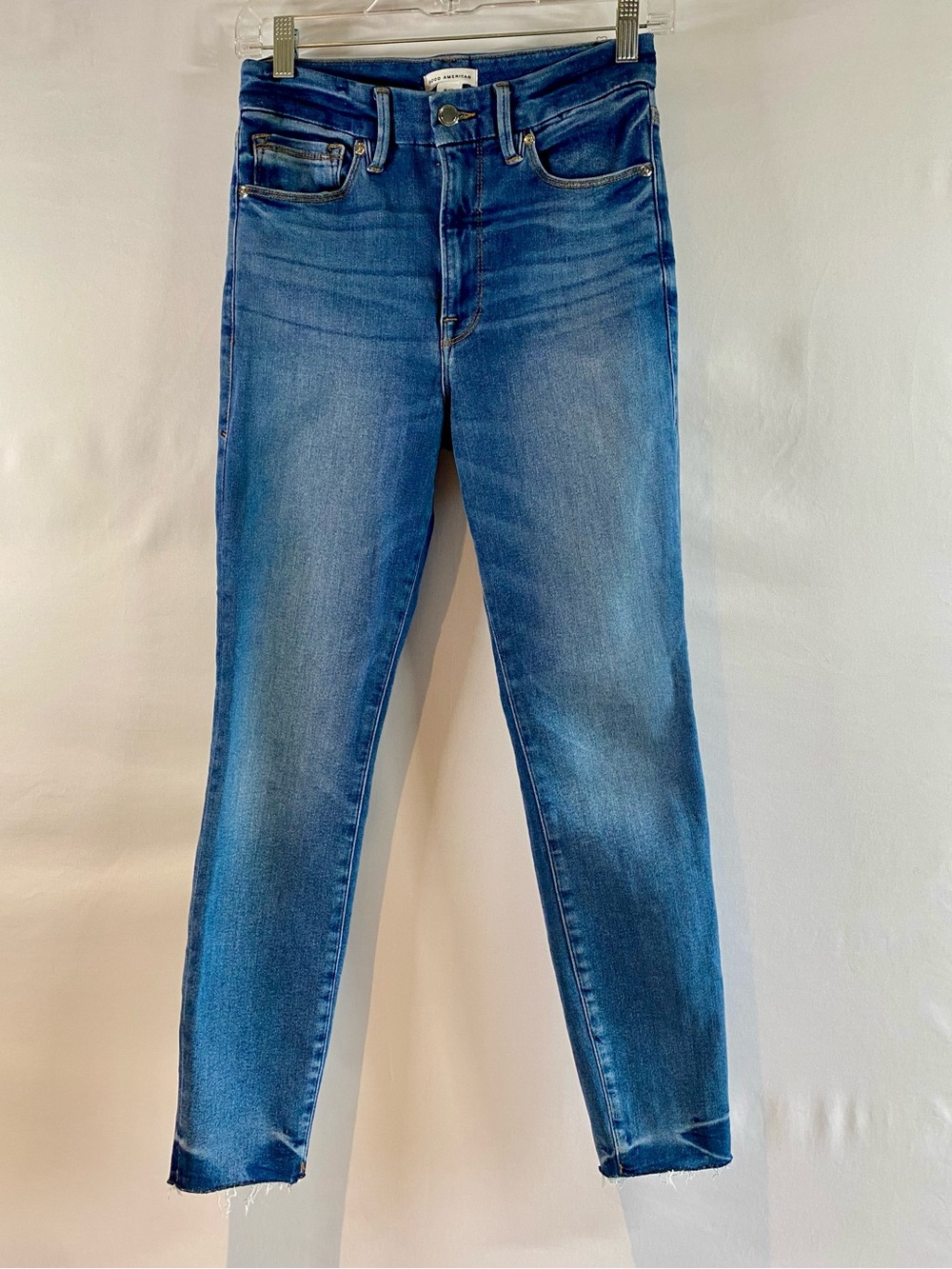 Good American Always Fits Good Legs Crop Indigo384 Jeans, Size 6-12 - Picture 2 of 9
